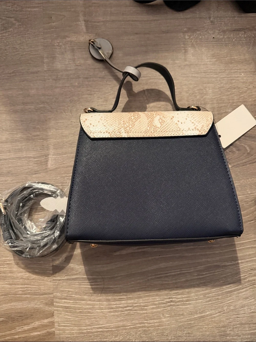 Dune - small satchel bag with crossbody option